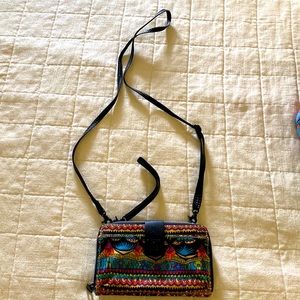 Sakroots Large Smartphone Crossbody
